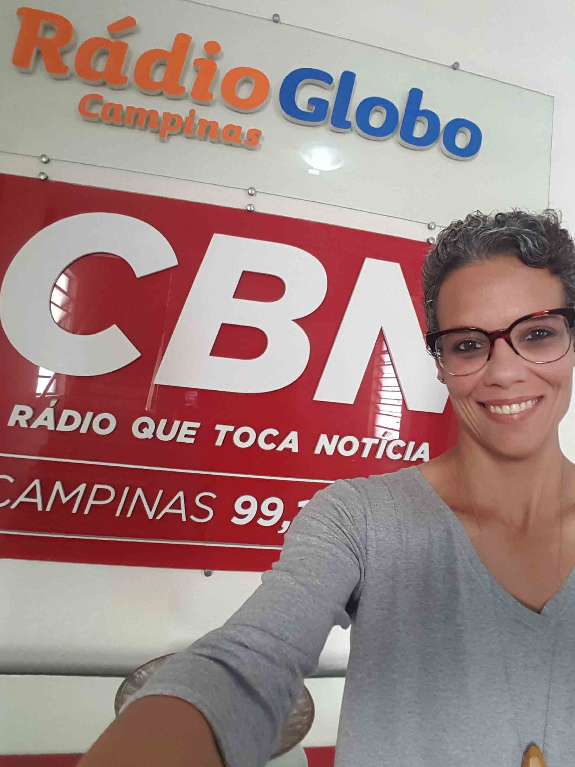 Érica Araium por Érica Araium na CBN Campinas.