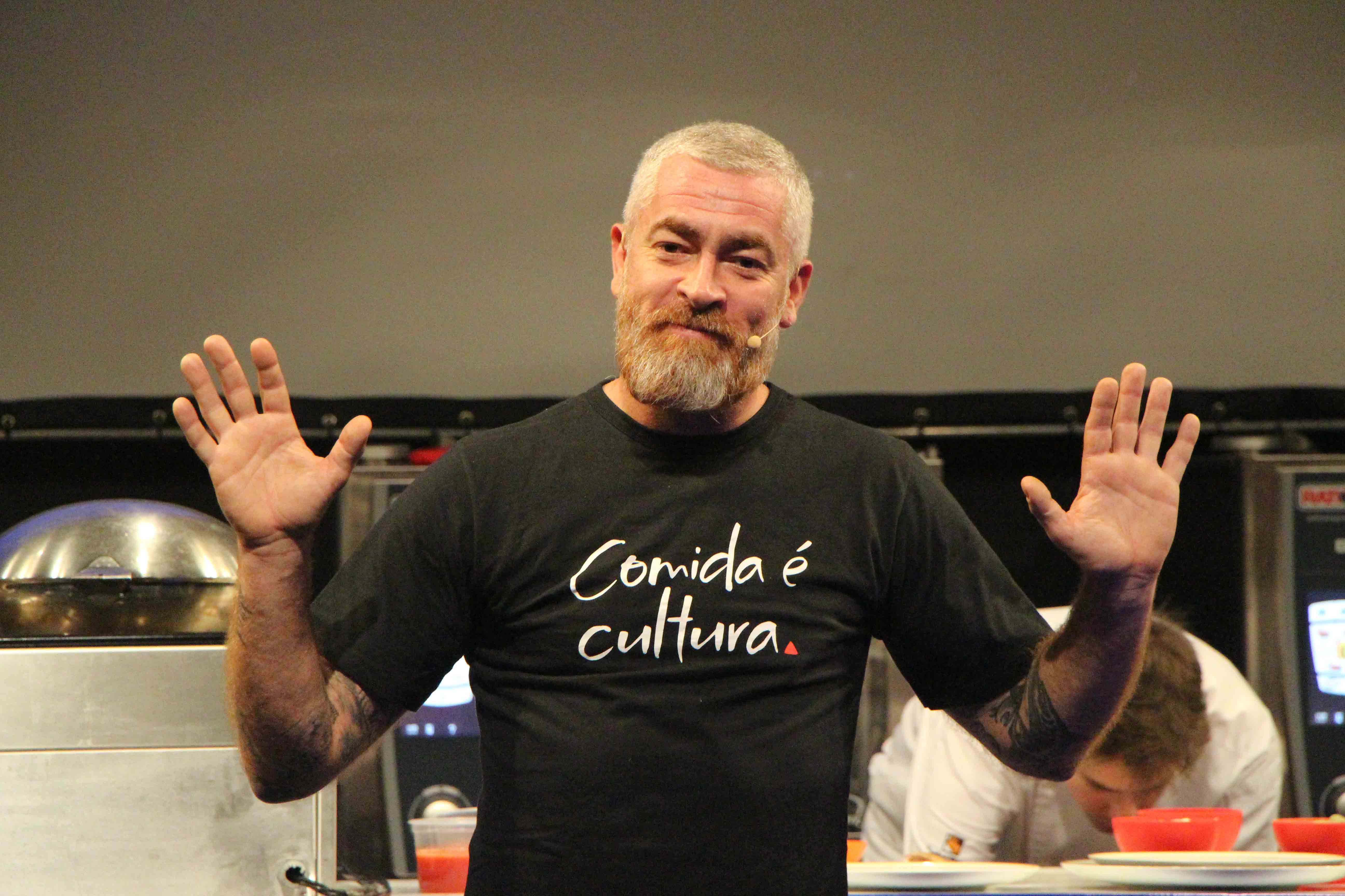 Alex Atala, por Diálogos Comestíveis (outubro/2015) Alex Atala, por Diálogos Comestíveis (outubro/2015)