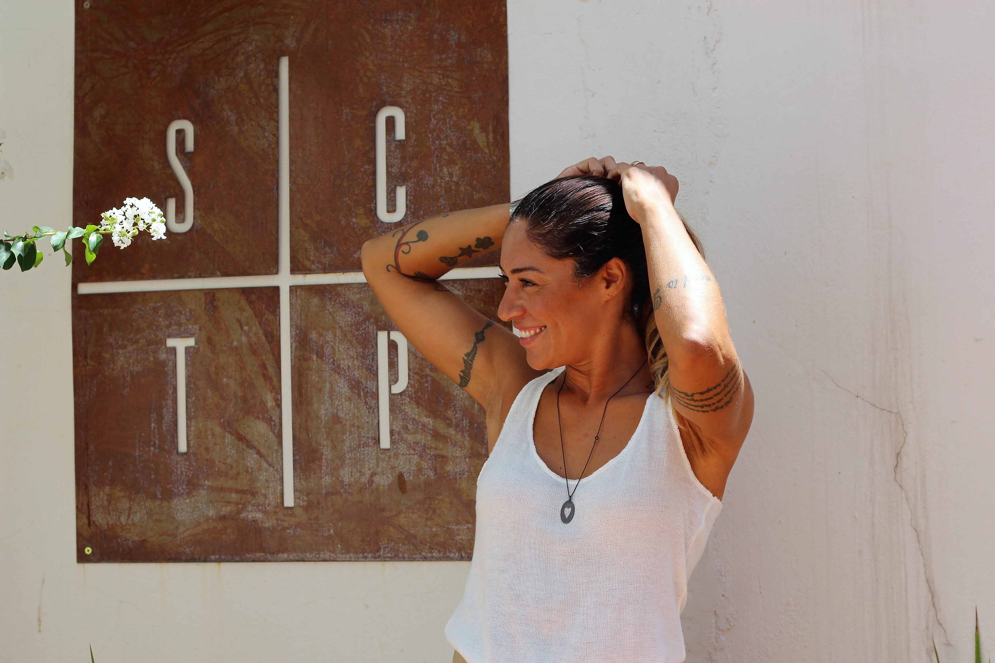 Assista aqui a entrevista com a estilista Gabriele Meirelles