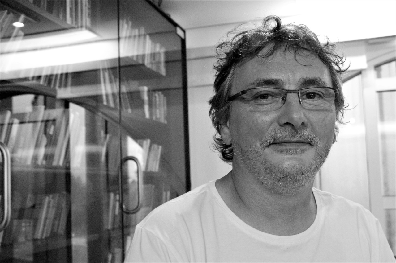 Andoni Luis Aduriz, do (trans) Mugaritz: Foto: Érica Araium/ Diálogos Comestíveis (2019) Andoni Luis Aduriz, do (trans) Mugaritz: Foto: Érica Araium/ Diálogos Comestíveis (2019)